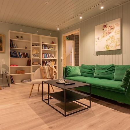 Urban And Stylish Apartment In City Centre Tromso Ngoại thất bức ảnh