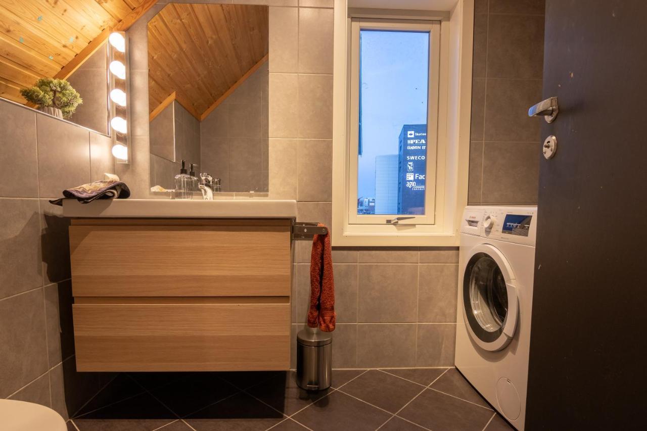 Urban And Stylish Apartment In City Centre Tromso Ngoại thất bức ảnh